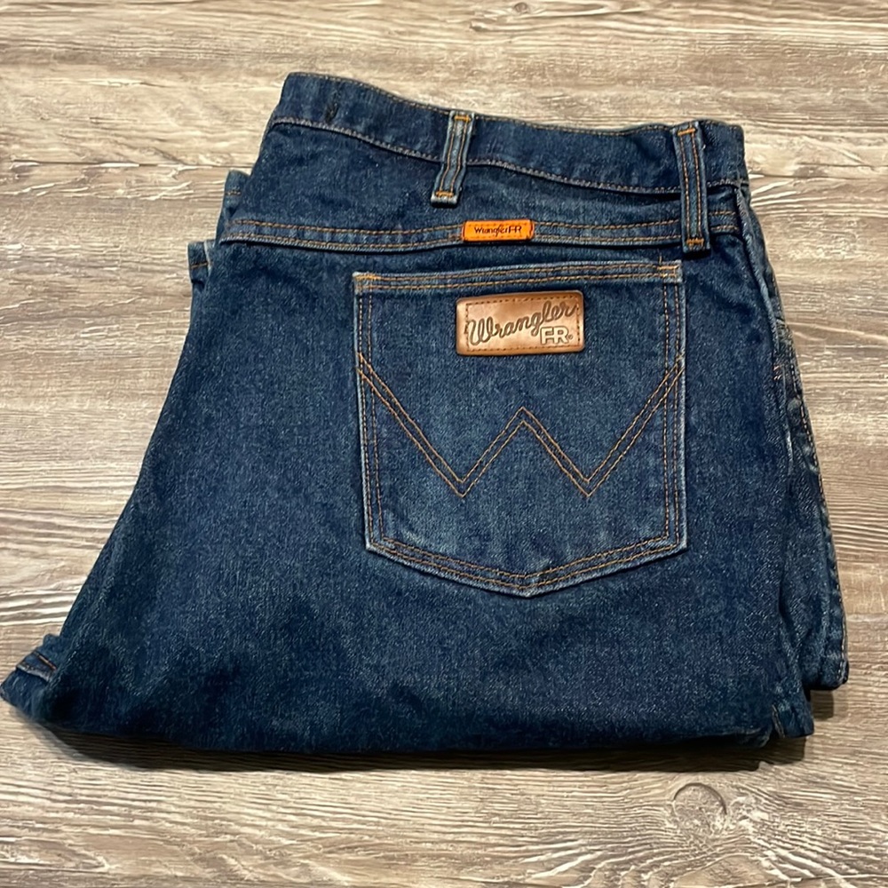 Wranglers Men’s Fire retardant 40x32 jeans